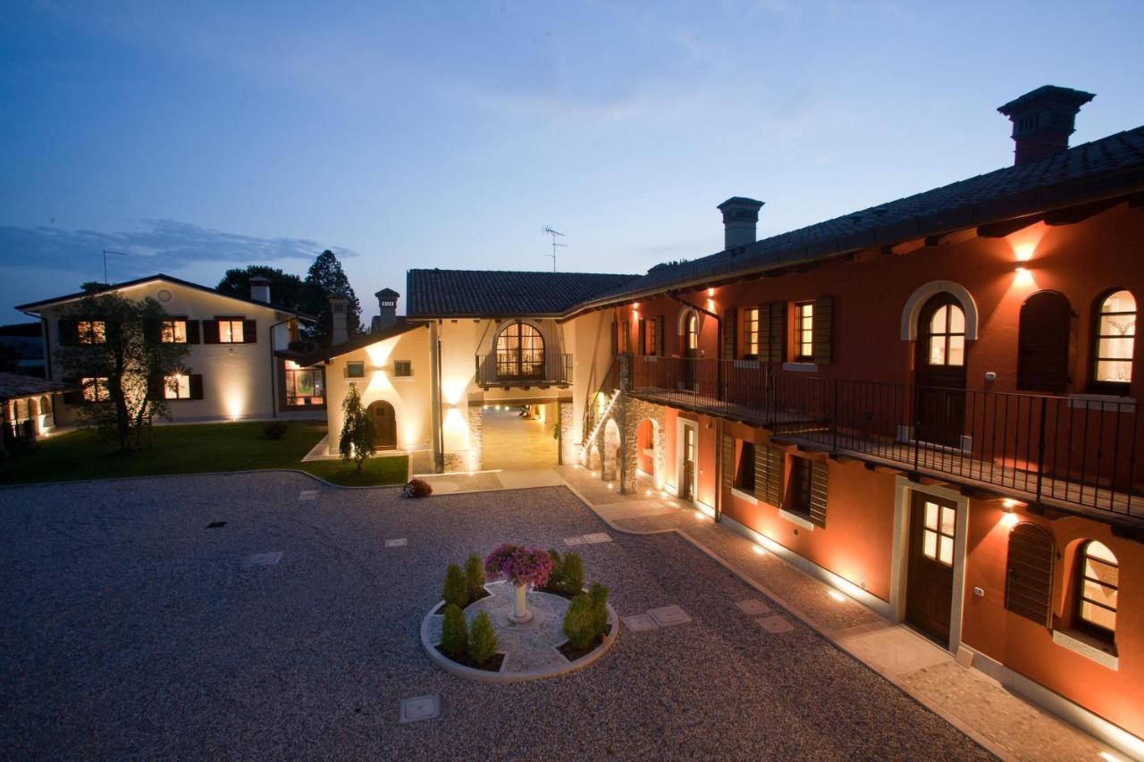Wine Resort Luisa Mariano del Friuli Exteriér fotografie
