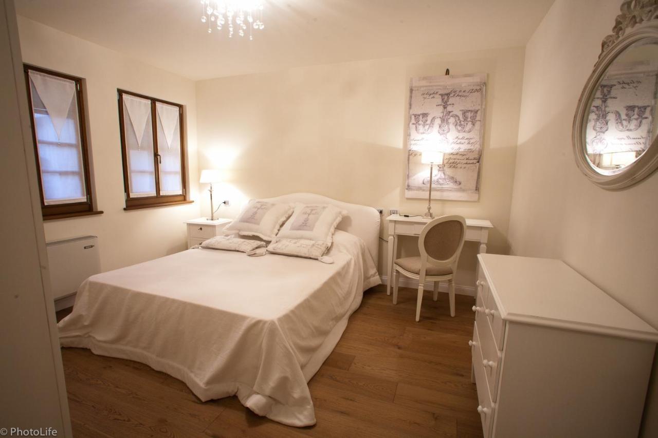 Wine Resort Luisa Mariano del Friuli Pokoj fotografie