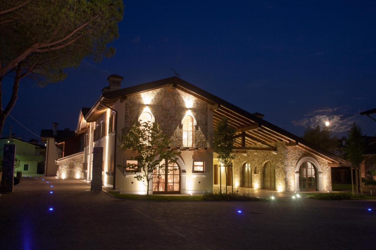 Wine Resort Luisa Mariano del Friuli Exteriér fotografie